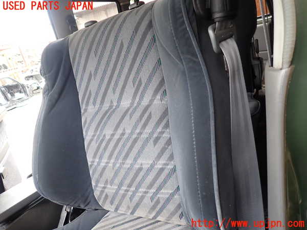 1UPJ-28627065]ランクルプラド(KZJ78W)助手席シート 中古_m0002.jpg