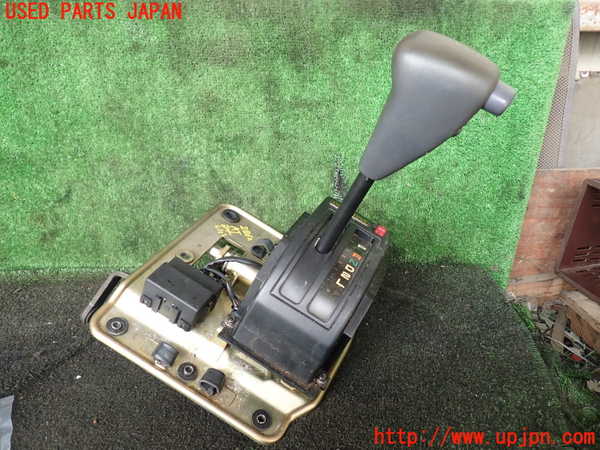 5UPJ-28627555]ランクルプラド(KZJ78W)ATシフトレバー 中古_m0001.jpg