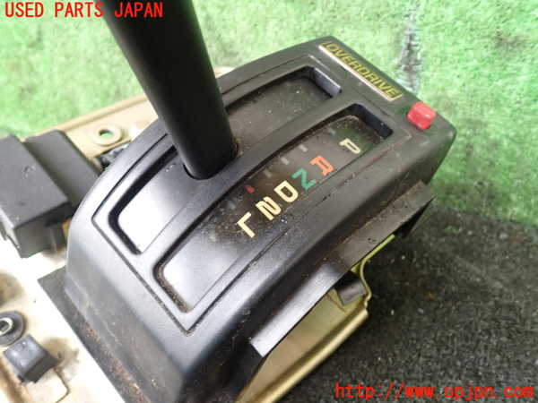 5UPJ-28627555]ランクルプラド(KZJ78W)ATシフトレバー 中古_m0003.jpg