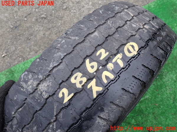 1UPJ-28629601]ランクルプラド(KZJ78W)スペアタイヤ1 中古_m0005.jpg