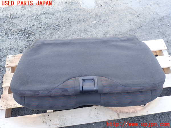 1UPJ-28637385]ジープ・ラングラー(TJ40S)リアシート 中古_m0004.jpg