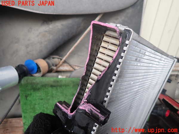 1UPJ-28642321]ジープ・ラングラー アンリミテッド(JK36L)ラジエーター1 ジャンク部品取り_m0003.jpg