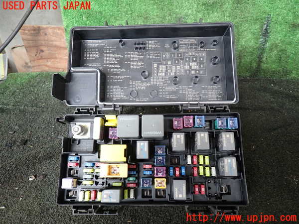 1UPJ-28646741]ジープ・ラングラー アンリミテッド(JK36L)ヒューズボックス1 中古_m0002.jpg