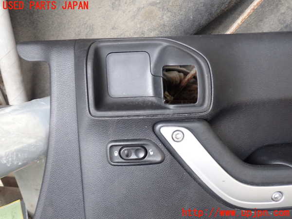 1UPJ-28641234]ジープ・ラングラー アンリミテッド(JK36L)右前ドア内張り 中古_m0002.jpg