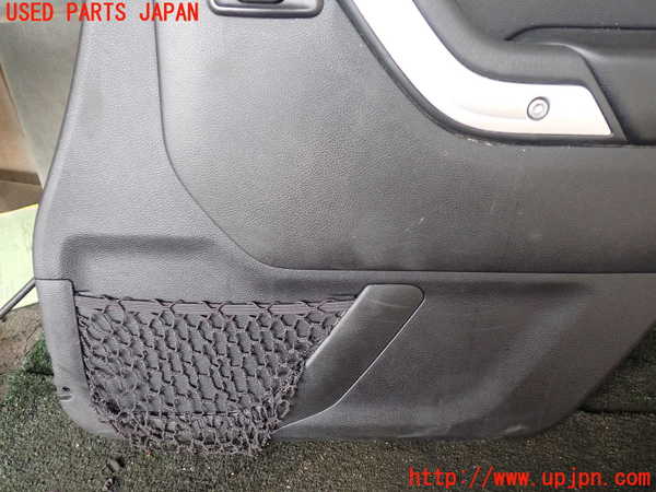1UPJ-28641234]ジープ・ラングラー アンリミテッド(JK36L)右前ドア内張り 中古_m0003.jpg