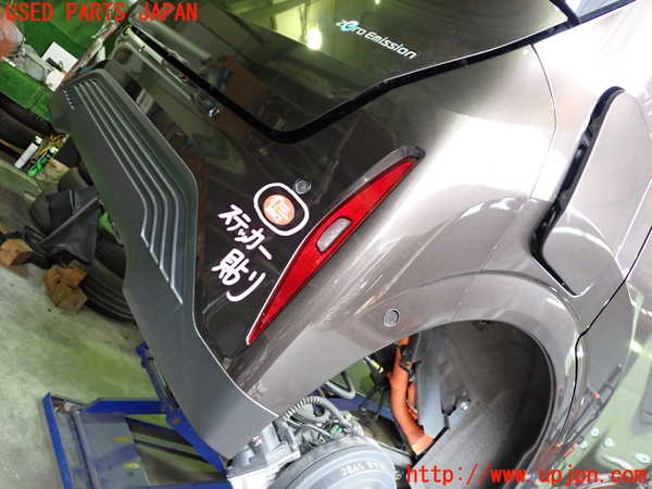 5UPJ-28651610]日産サクラ(SAKURA)(B6AW)リアバンパー 中古_m0002.jpg