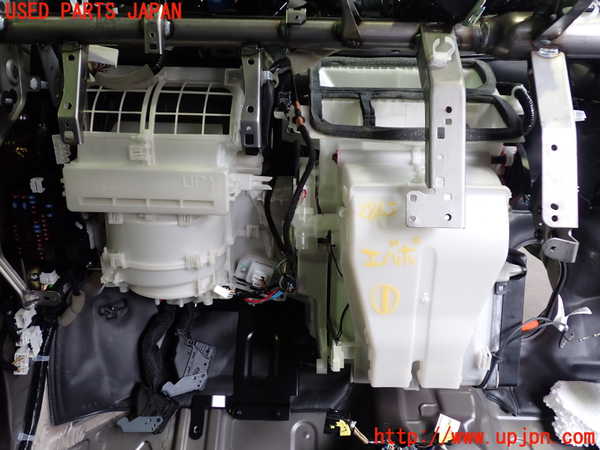 2UPJ-28656081]日産サクラ(SAKURA)(B6AW)エバポレーター1 (ジャンク品) 中古_m0001.jpg