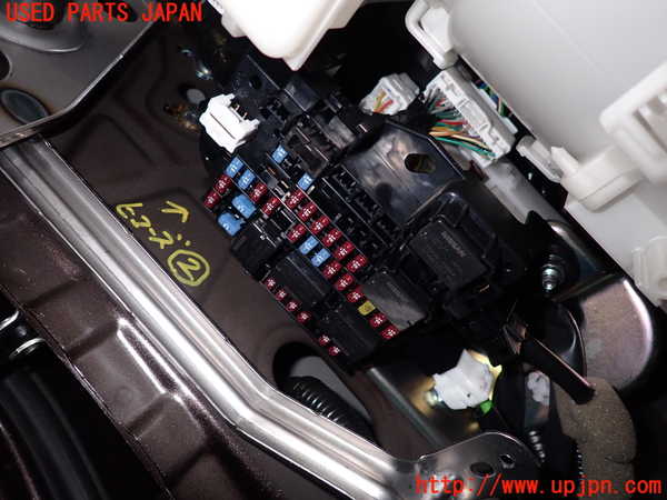 2UPJ-28656742]日産サクラ(SAKURA)(B6AW)ヒューズボックス2 中古_m0001.jpg