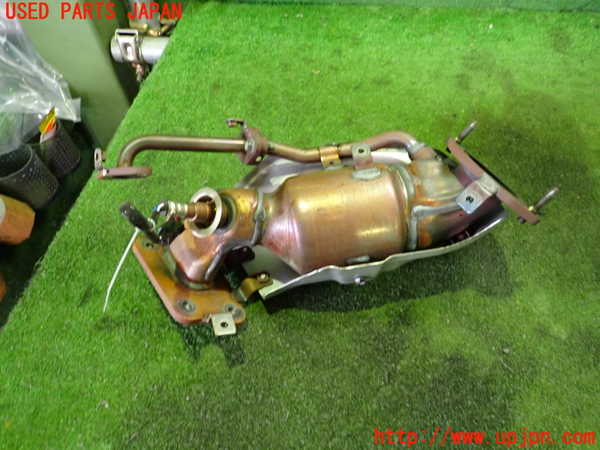 2UPJ-28662661]ノート オーラ(AURA)(FE13)触媒1 中古_m0002.jpg