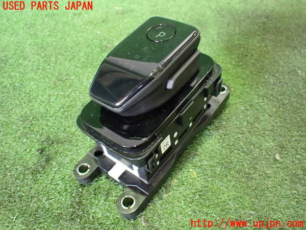 2UPJ-28667555]ノート オーラ(AURA)(FE13)ATシフトレバー 中古_m0001.jpg