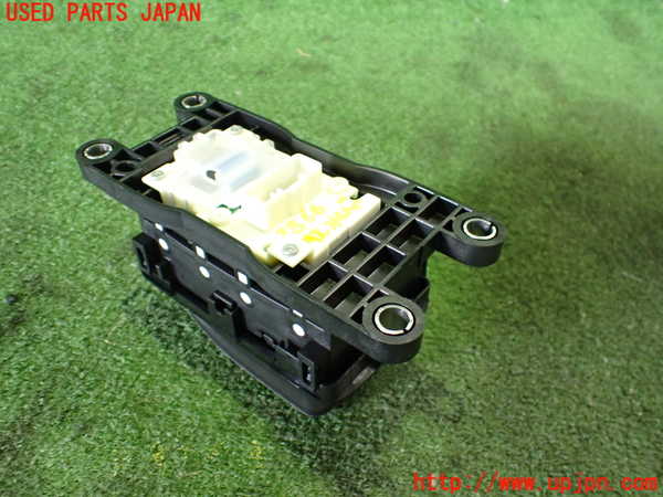 2UPJ-28667555]ノート オーラ(AURA)(FE13)ATシフトレバー 中古_m0002.jpg