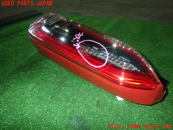 1UPJ-28671530]ROOX(ルークス)(B44A)右テールランプ 中古_m0002.jpg