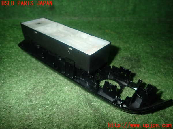 1UPJ-28676240]ROOX(ルークス)(B44A)右前パワーウィンドウスイッチ 中古_m0002.jpg