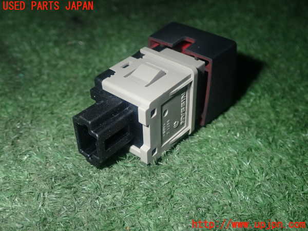 1UPJ-28676290]ROOX(ルークス)(B44A)ハザードスイッチ 中古_m0003.jpg