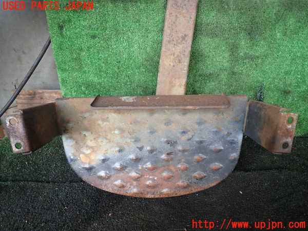 1UPJ-28681390]三菱ジープ(J53(改))右サイドステップ 中古_m0002.jpg