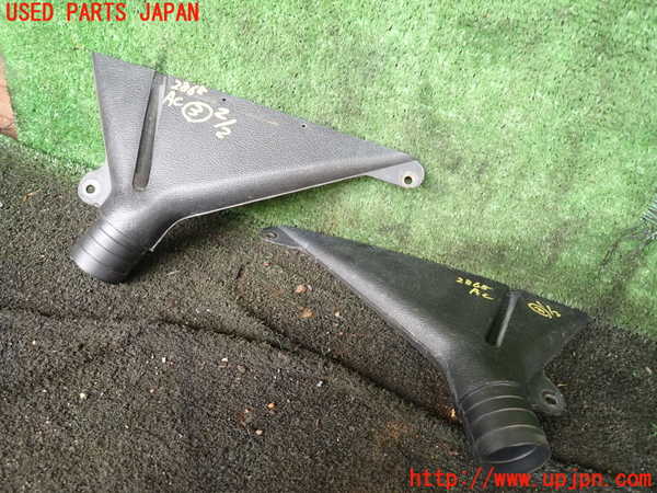 1UPJ-28687528]三菱ジープ(J53(改))エアコン吹き出し口3 (真中) 中古_m0001.jpg