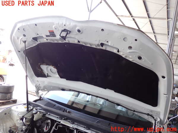 2UPJ-28691060]ベンツ CLA200 d(118312M)ボンネットフード ジャンク品 中古 C118_m0003.jpg