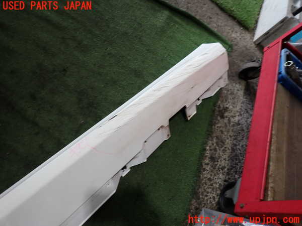 2UPJ-28691392]ベンツ CLA200 d(118312M)左サイドステップ 中古_m0004.jpg