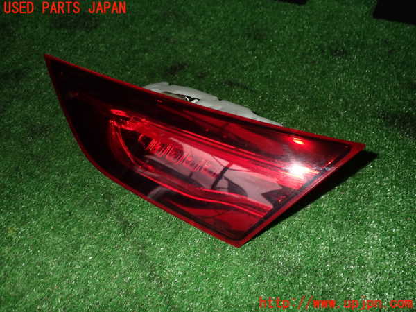 2UPJ-28691550]ベンツ CLA200 d(118312M)右リアフィニッシャー 中古 C118_m0001.jpg