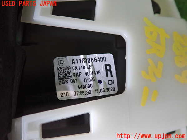 2UPJ-28691550]ベンツ CLA200 d(118312M)右リアフィニッシャー 中古 C118_m0003.jpg