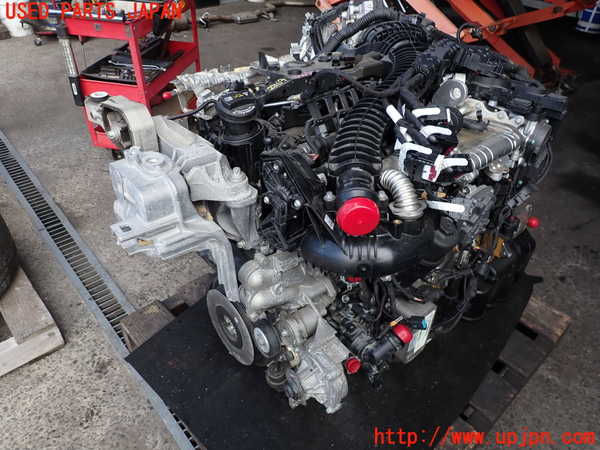 2UPJ-28692010]ベンツ CLA200 d(118312M)エンジン 654 ジャンク品 中古 C118_m0001.jpg