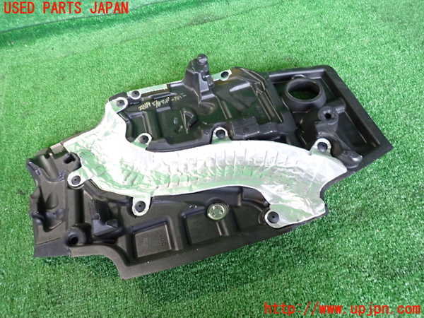 2UPJ-28692160]ベンツ CLA200 d(118312M)エンジンアッパーカバー 中古 C118_m0002.jpg