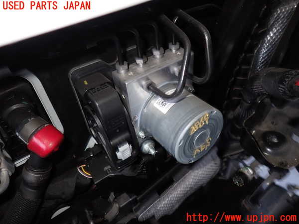 2UPJ-28694040]ベンツ CLA200 d(118312M)ABSアクチュエーター 中古 C118_m0001.jpg