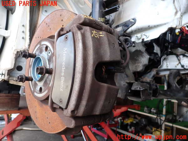 2UPJ-28694080]ベンツ CLA200 d(118312M)右フロントキャリパー 中古 C118_m0001.jpg