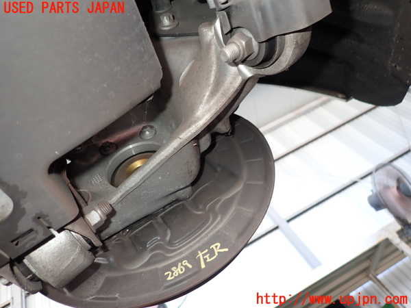 5UPJ-28694305]ベンツ CLA200 d(118312M)左リアナックルハブ 中古 C118_m0001.jpg