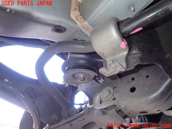 2UPJ-28695445]ベンツ CLA200 d(118312M)リアスタビライザー 中古 C118_m0002.jpg