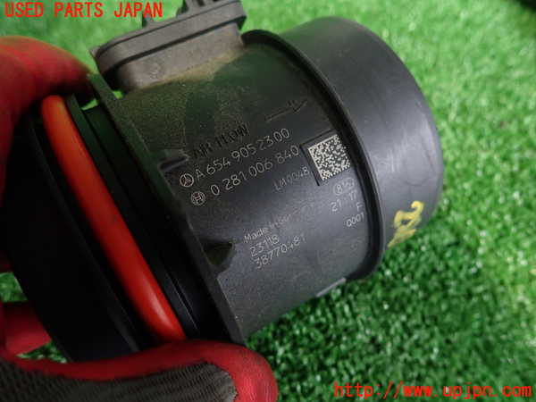 2UPJ-28696320]ベンツ CLA200 d(118312M)エアフロメーター 中古 C118_m0003.jpg