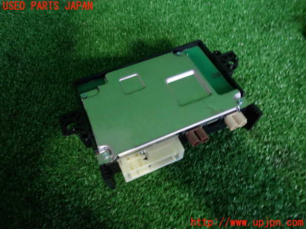 2UPJ-28696146]ベンツ CLA200 d(118312M)コンピューター1 (A 247 900 21 09) 中古 C118_m0002.jpg