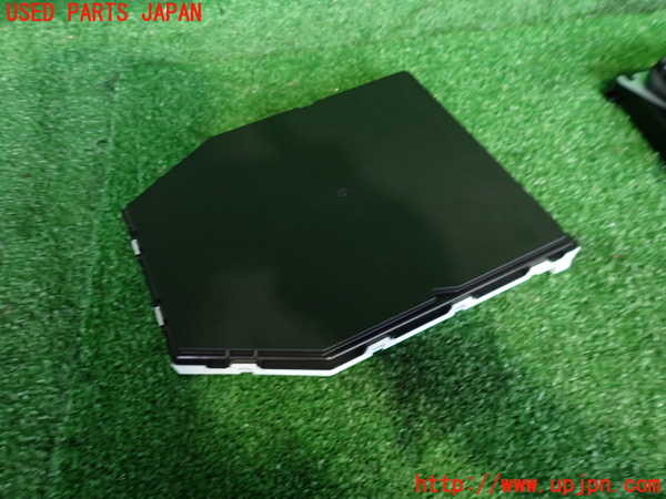5UPJ-28696147]ベンツ CLA200 d(118312M)コンピューター2 (A247 900 81 09) 中古 C118_m0002.jpg