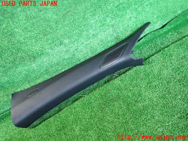 2UPJ-28697660]ベンツ CLA200 d(118312M)左フロントピラートリム 中古 C118_m0001.jpg