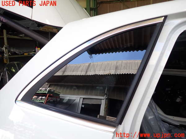 2UPJ-28701380]ベンツ B200 d(247012)(W247)右クォーターガラス 中古(43R-006723)_m0001.jpg