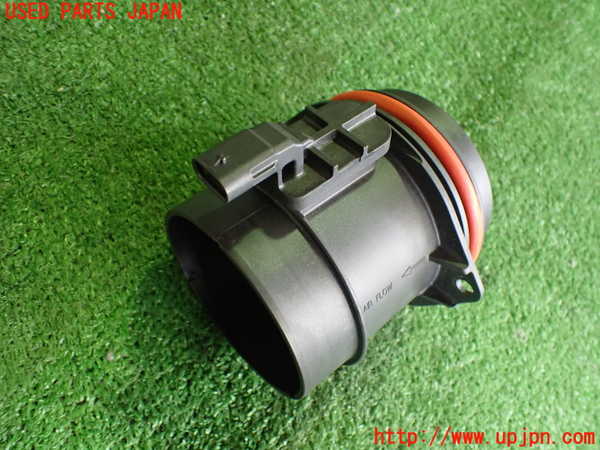 2UPJ-28706320]ベンツ B200 d(247012)(W247)エアフロメーター 中古_m0001.jpg