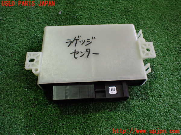 2UPJ-28706151]ベンツ B200 d(247012)(W247)コンピューター6 中古_m0002.jpg