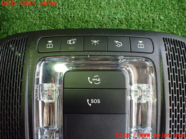 2UPJ-28706411]ベンツ B200 d(247012)(W247)ルームランプ1 (1列目真中) 中古_m0002.jpg