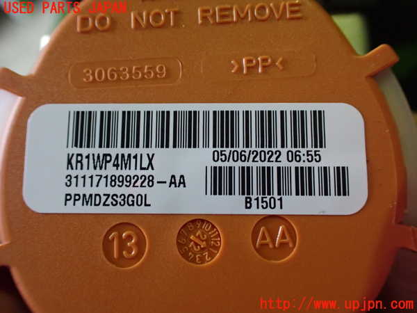 2UPJ-28707075]ベンツ B200 d(247012)(W247)助手席シートベルト 中古_m0002.jpg