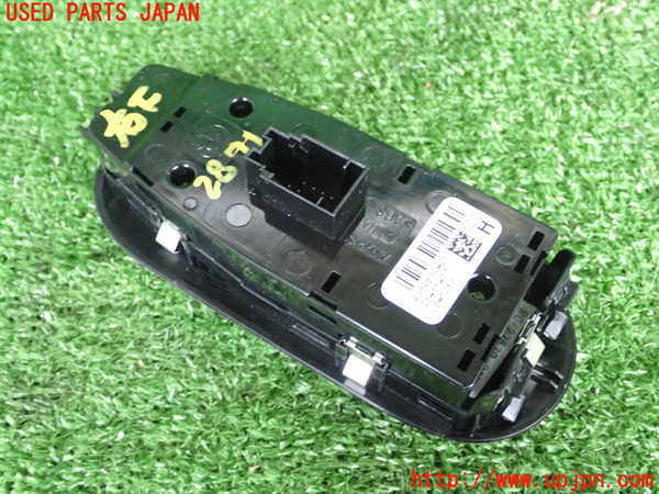 2UPJ-28716240]BMW ミニ(MINI)クーパー(XM15)右前パワーウィンドウスイッチ 中古 (F56)_m0002.jpg