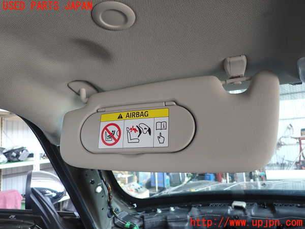 2UPJ-28717630]BMW ミニ(MINI)クーパー(XM15)室内サンバイザー左側 中古 (F56)_m0002.jpg