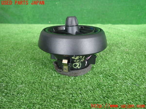 2UPJ-28717527]BMW ミニ(MINI)クーパー(XM15)エアコン吹き出し口2 (左) 中古 (F56)_m0002.jpg