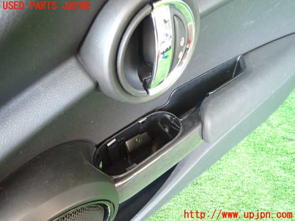 2UPJ-28711234]BMW ミニ(MINI)クーパー(XM15)右前ドア内張り 中古 (F56)_m0003.jpg