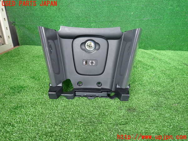 2UPJ-28717692]BMW ミニ(MINI)クーパー(XM15)内装トリム類2 中古 (F56)_m0001.jpg