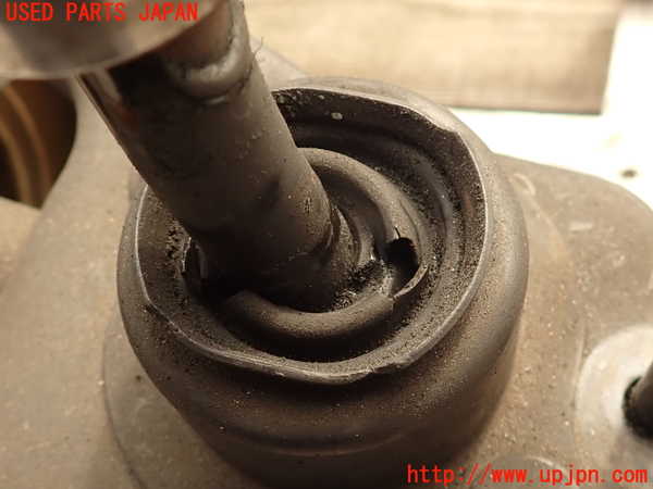 2UPJ-28733200]フェアレディZ(Z32)ミッション MT VG30DE 中古_m0004.jpg