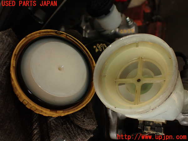 2UPJ-28734050]フェアレディZ(Z32)ブレーキマスターシリンダー 中古_m0002.jpg