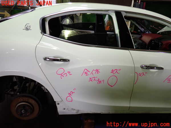 1UPJ-28751290]マセラティ・ギブリ(MG30D)右後ドア 中古 SAINT-GOBAIN SEKURIT M53 43R-001106_m0001.jpg