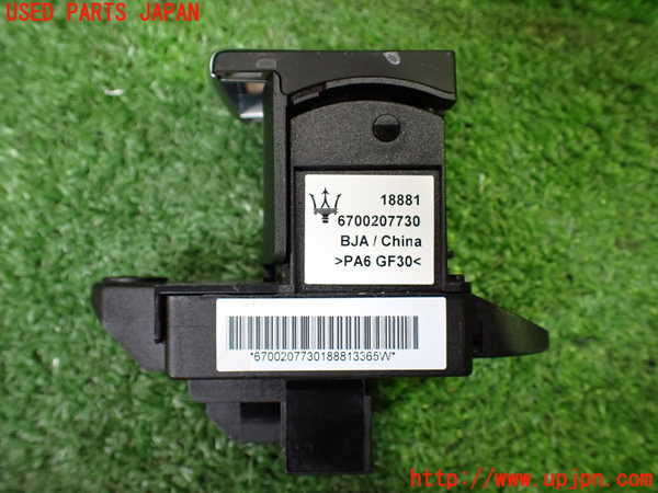 1UPJ-28756306]マセラティ・ギブリ(MG30D)スイッチ1(電動パーキング) 中古_m0002.jpg