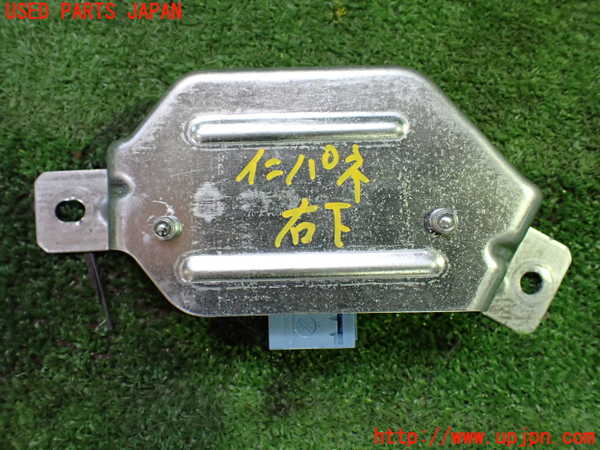 1UPJ-28756154]マセラティ・ギブリ(MG30D)コンピューター9 中古 670009685_m0002.jpg