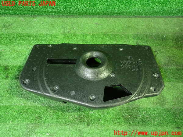 1UPJ-28757772]マセラティ・ギブリ(MG30D)ラゲッジトレイ2 中古_m0002.jpg